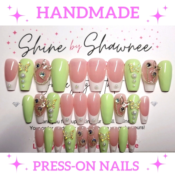 Handmade Luxury Press-On Nails | Sturdy & Reusable | BUTTERFLY DREAMS - Picture 1 of 8